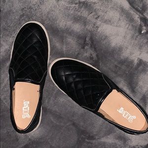 Brash Black Women’s Shoe